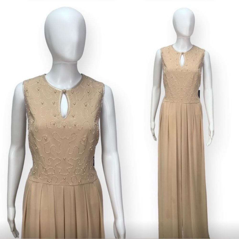 Donna Morgan Beige Sleeveless Jumpsuit